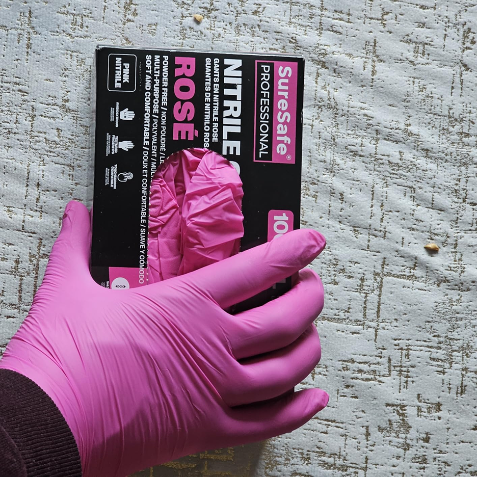 Review by Rajiv: Professional sugarist finds SureSafe pink nitrile gloves to be a great, snug fit.